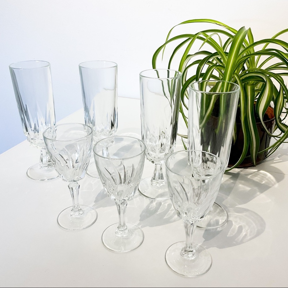 ARCOROC FRANCE Crystal Wine & Shot Glass Set